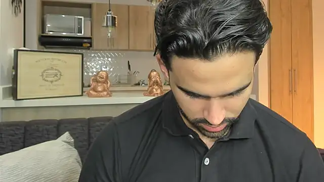 BradleySmithx online show from 10, 10, 2025