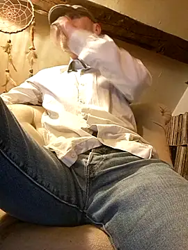eddouxxx78 online show from 17, 5, 2026