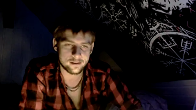 Snapshot of Youngtimer_1997 chatting on 1, 11, 2025 Youngtimer 1997 online show from 1, 11, 2025