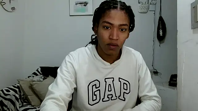 angelamarie1 online show from 6, 4, 2026