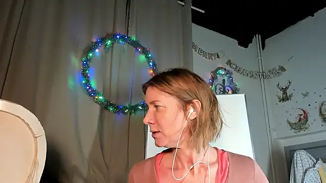 Snapshot of Lola_Belgium chatting on 20, 1, 2025 Lola Belgium online show from 20, 1, 2025