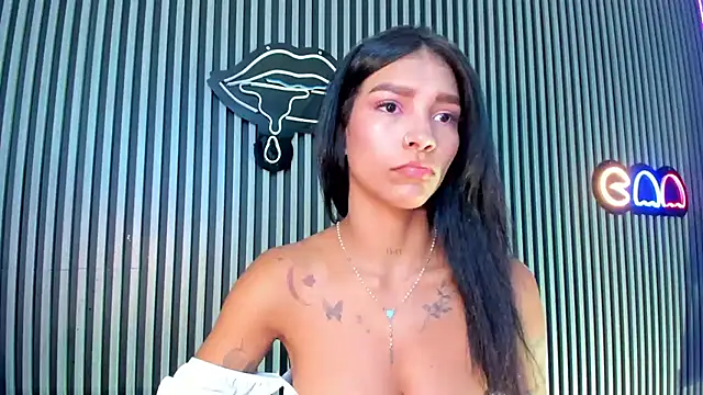 LauraAristizabal online show from 21, 1, 2025