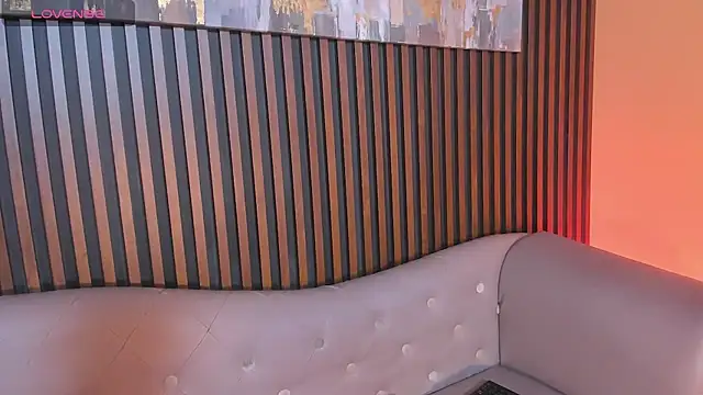 LauraAristizabal online show from 13, 9, 2025