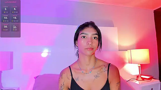 LauraAristizabal online show from 19, 1, 2026