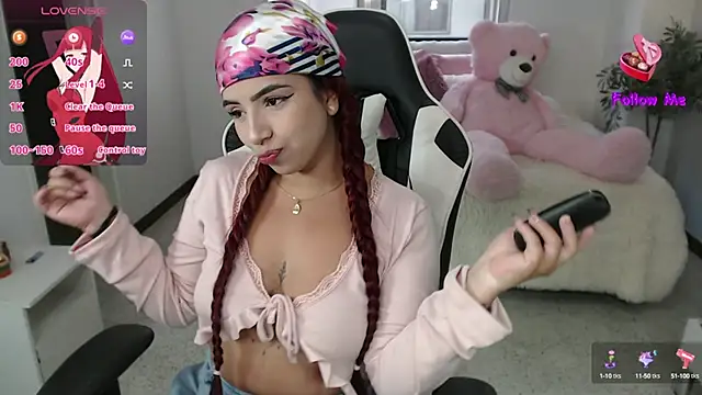 vane lopez  online show from 7, 1, 2025