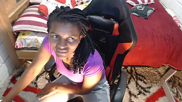 sexyjustin202 online show from 16, 12, 2024