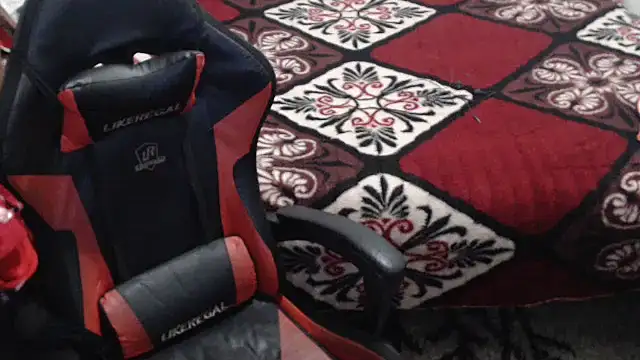 sexyjustin202 online show from 8, 3, 2025