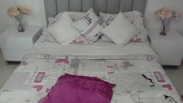 Snapshot of X6uldv8xdollxxx chatting on 2, 3, 2025 X6uldv8xdollxxx online show from 2, 3, 2025