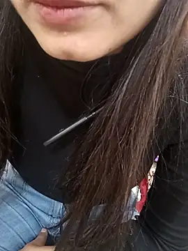 Snapshot of CuteSarikaLIVE chatting on 14, 12, 2025 CuteSarikaLIVE online show from 14, 12, 2025