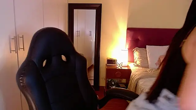 Mafer Meow online show from 19, 9, 2025