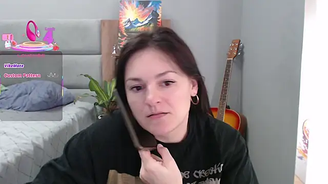 Stacy Davice online show from 17, 3, 2025