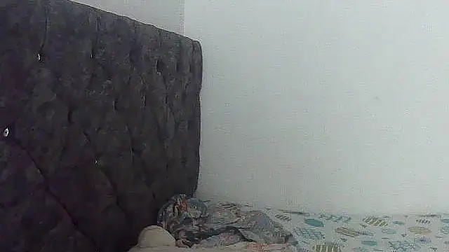 Snapshot of charrysexy1 chatting on 2, 11, 2025 charrysexy1 online show from 2, 11, 2025