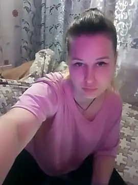 KUKLA NIKA online show from 14, 11, 2025