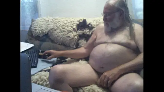 SexySantaC online show from 4, 6, 2026