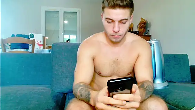 Snapshot of Elkafit28 chatting on 26, 12, 2024 Elkafit28 online show from 26, 12, 2024