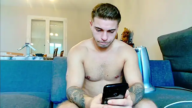 Snapshot of Elkafit28 chatting on 21, 1, 2025 Elkafit28 online show from 21, 1, 2025