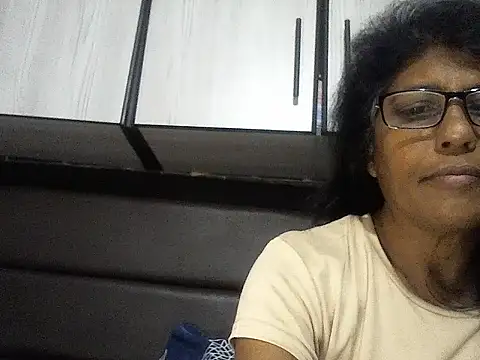 MsAttitude online show from 25, 9, 2025