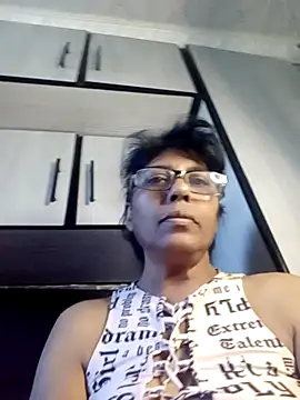 Snapshot of MsAttitude chatting on 24, 7, 2026 MsAttitude online show from 24, 7, 2026