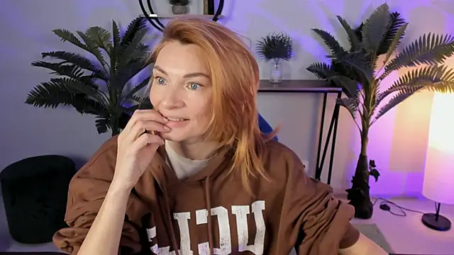 MistyBarnes online show from 23, 12, 2024