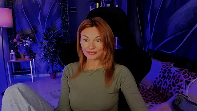 MistyBarnes online show from 22, 11, 2025