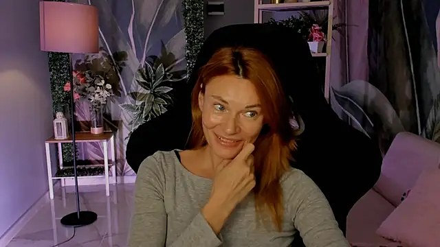 MistyBarnes online show from 23, 11, 2025