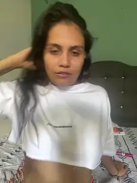 Snapshot of Miley_and_Vash chatting on 19, 12, 2024 Miley and Vash online show from 19, 12, 2024