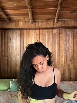 Snapshot of Miley_and_Vash chatting on 3, 12, 2025 Miley and Vash online show from 3, 12, 2025