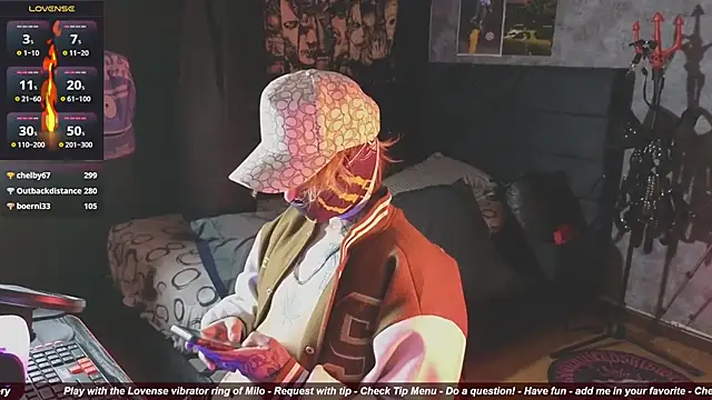 Snapshot of AcidMilo chatting on 16, 11, 2025 AcidMilo online show from 16, 11, 2025