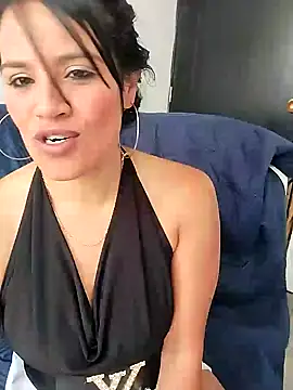 zhayra rose online show from 14, 12, 2024