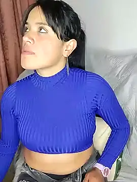 zhayra rose online show from 11, 1, 2025