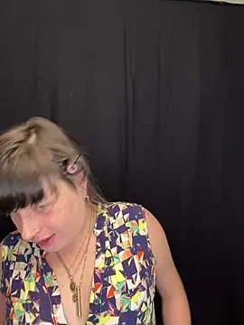 Snapshot of mikittyy chatting on 16, 2, 2025 mikittyy online show from 16, 2, 2025