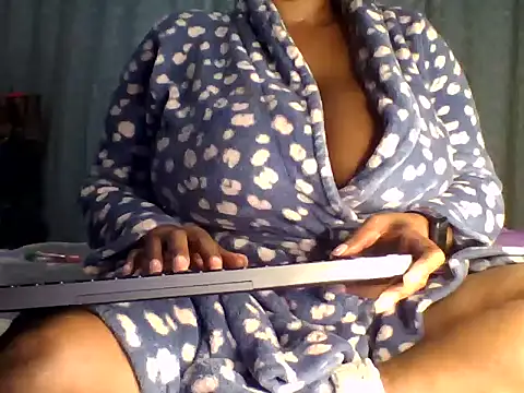 Snapshot of Charlie-Crawford chatting on 10, 7, 2026 Charlie-Crawford online show from 10, 7, 2026