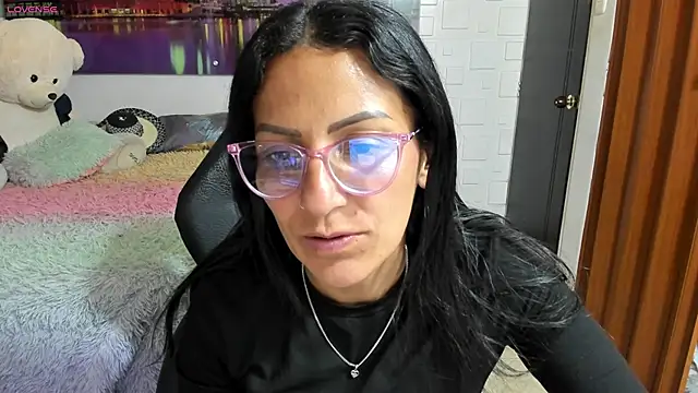 alma blue online show from 28, 3, 2026