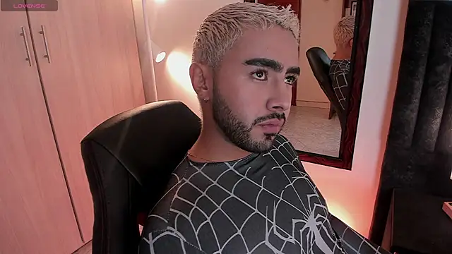 ItsMeEros online show from 14, 9, 2025