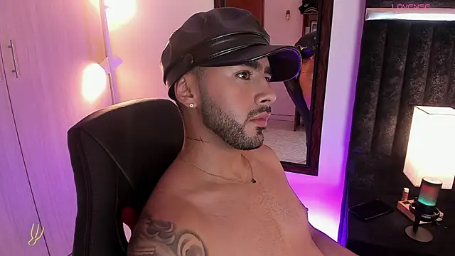 ItsMeEros online show from 8, 11, 2025