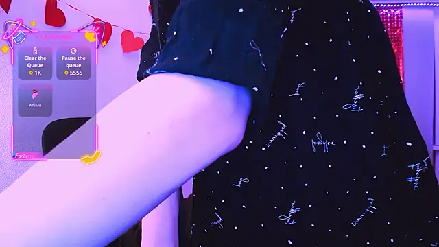 Littlepinkcat online show from 12, 2, 2026