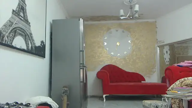 Snapshot of AnnaBellaLuckyXOXO chatting on 31, 10, 2025 AnnaBellaLuckyXOXO online show from 31, 10, 2025