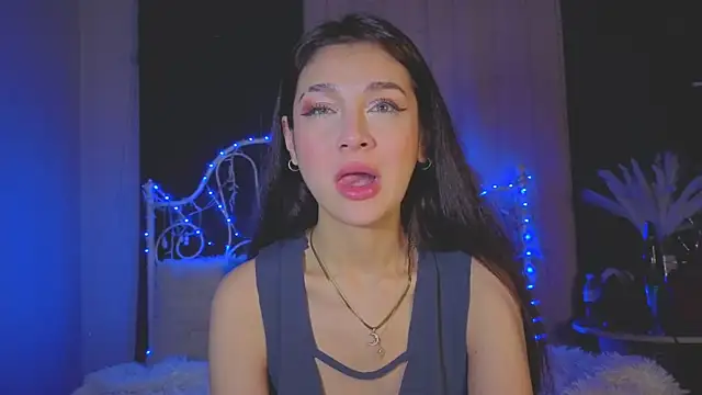 Snapshot of Funny_Bunny chatting on 23, 11, 2025 Funny Bunny online show from 23, 11, 2025