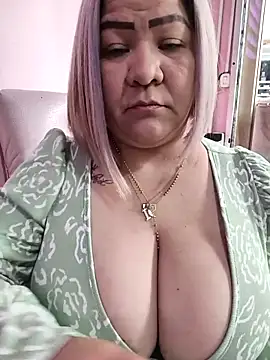 Dalessa Bigtits online show from 7, 4, 2026