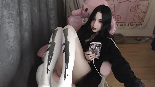 Snapshot of Holy420lolii chatting on 22, 1, 2025 Holy420lolii online show from 22, 1, 2025