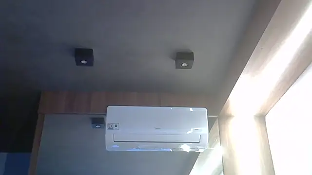 Skinny-Kitten online show from 8, 2, 2026