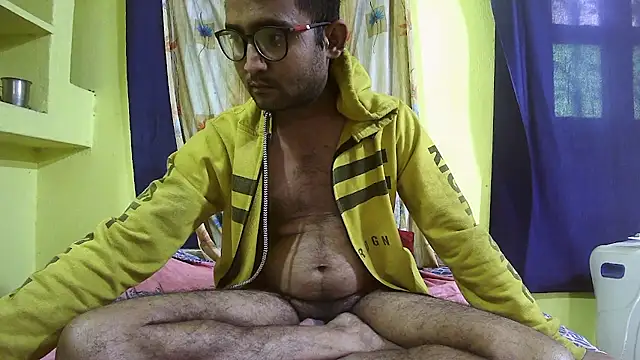 Snapshot of Cute_boy2000 chatting on 12, 1, 2025 Cute boy2000 online show from 12, 1, 2025