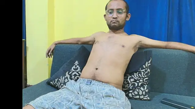 Snapshot of Cute_boy2000 chatting on 22, 5, 2026 Cute boy2000 online show from 22, 5, 2026
