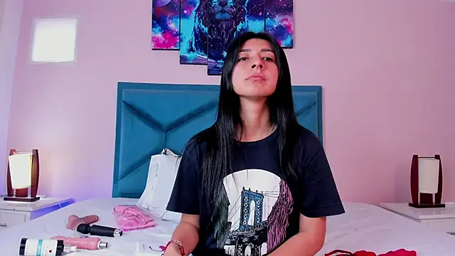 EmmaWilliamss online show from 7, 2, 2025