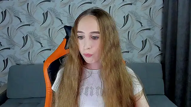 Snapshot of _mira_cle_ chatting on 8, 12, 2024  mira cle  online show from 8, 12, 2024