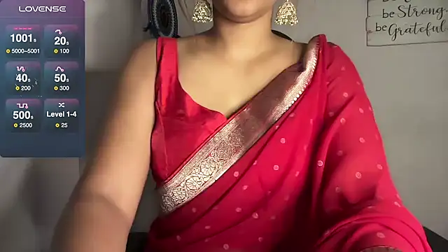 Snapshot of Queen_Sakhi chatting on 25, 12, 2024 Queen Sakhi online show from 25, 12, 2024