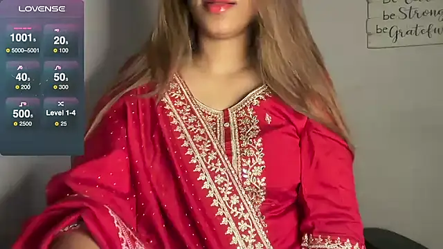 Snapshot of Queen_Sakhi chatting on 12, 1, 2025 Queen Sakhi online show from 12, 1, 2025