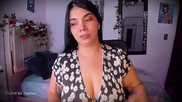 Snapshot of victoriaasaenz_ chatting on 23, 7, 2026 victoriaasaenz online show from 23, 7, 2026