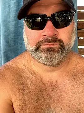 Snapshot of fat_cock_4_you chatting on 11, 9, 2025 fat cock 4 you online show from 11, 9, 2025