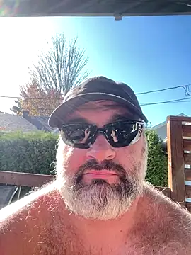 Snapshot of fat_cock_4_you chatting on 11, 10, 2025 fat cock 4 you online show from 11, 10, 2025